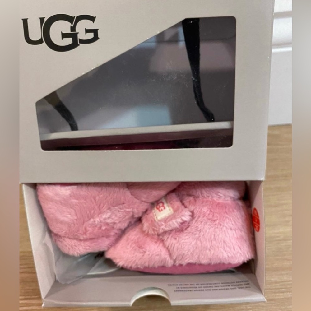 UGG bixbee booties